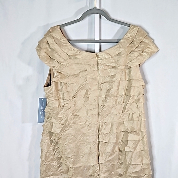 London Times Woman Champagne Dress NWT Size 20 - Picture 6 of 8